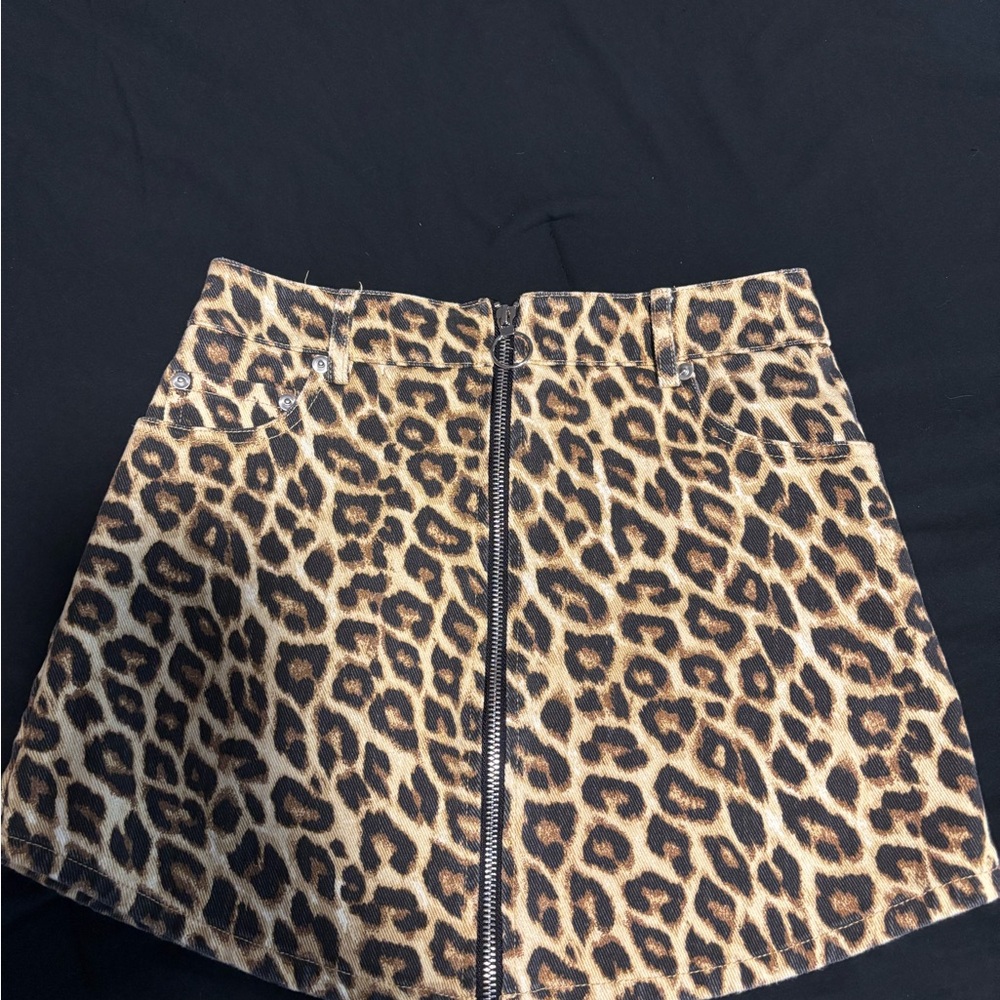 Forever 21 Leopard Print A-Line Skirt